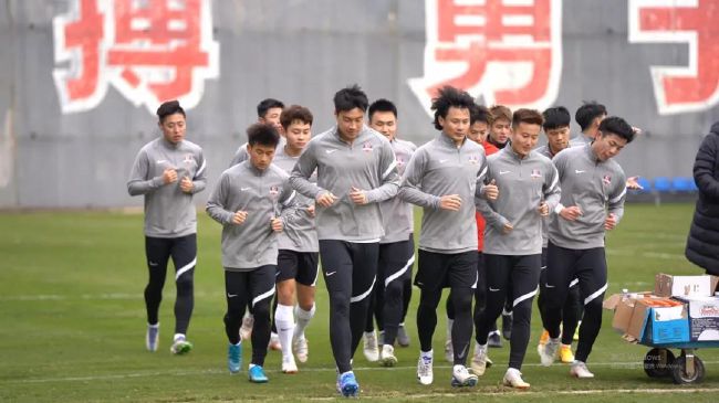 露脸国产精品自产在线播
